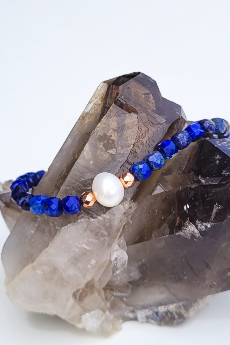 LAPIS LAZULI x TENYÉSZTETT GYÖNGY