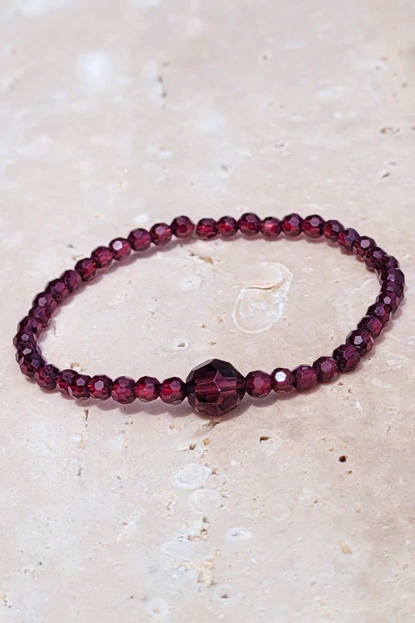 GRÁNÁT x SWAROVSKI - Image 3