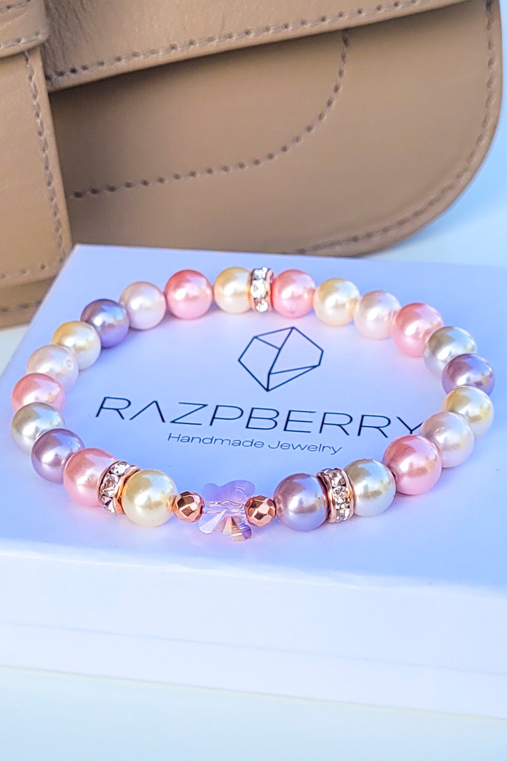 ÁSVÁNY & SWAROVSKI