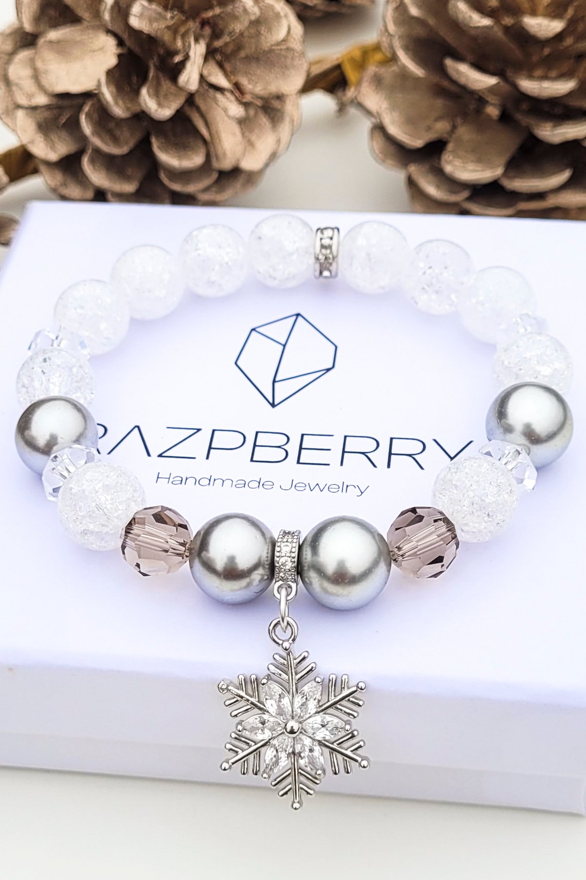 ÁSVÁNY KARKÖTŐ – LIMITÁLT KARÁCSONYI KOLLEKCIÓ