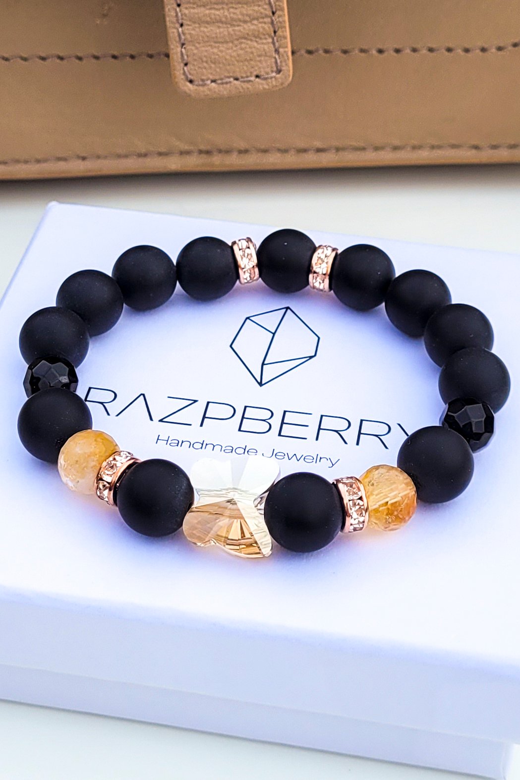 ÁSVÁNY & SWAROVSKI