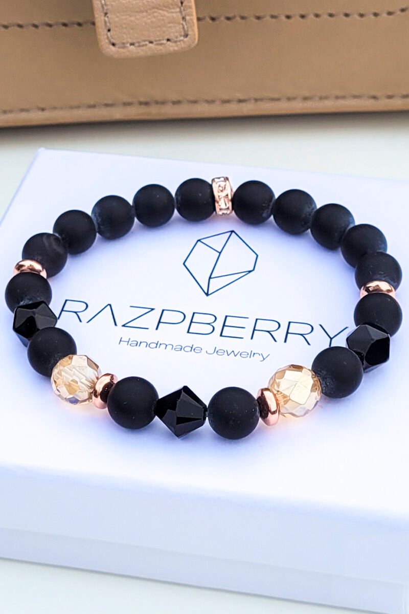 ÁSVÁNY & SWAROVSKI