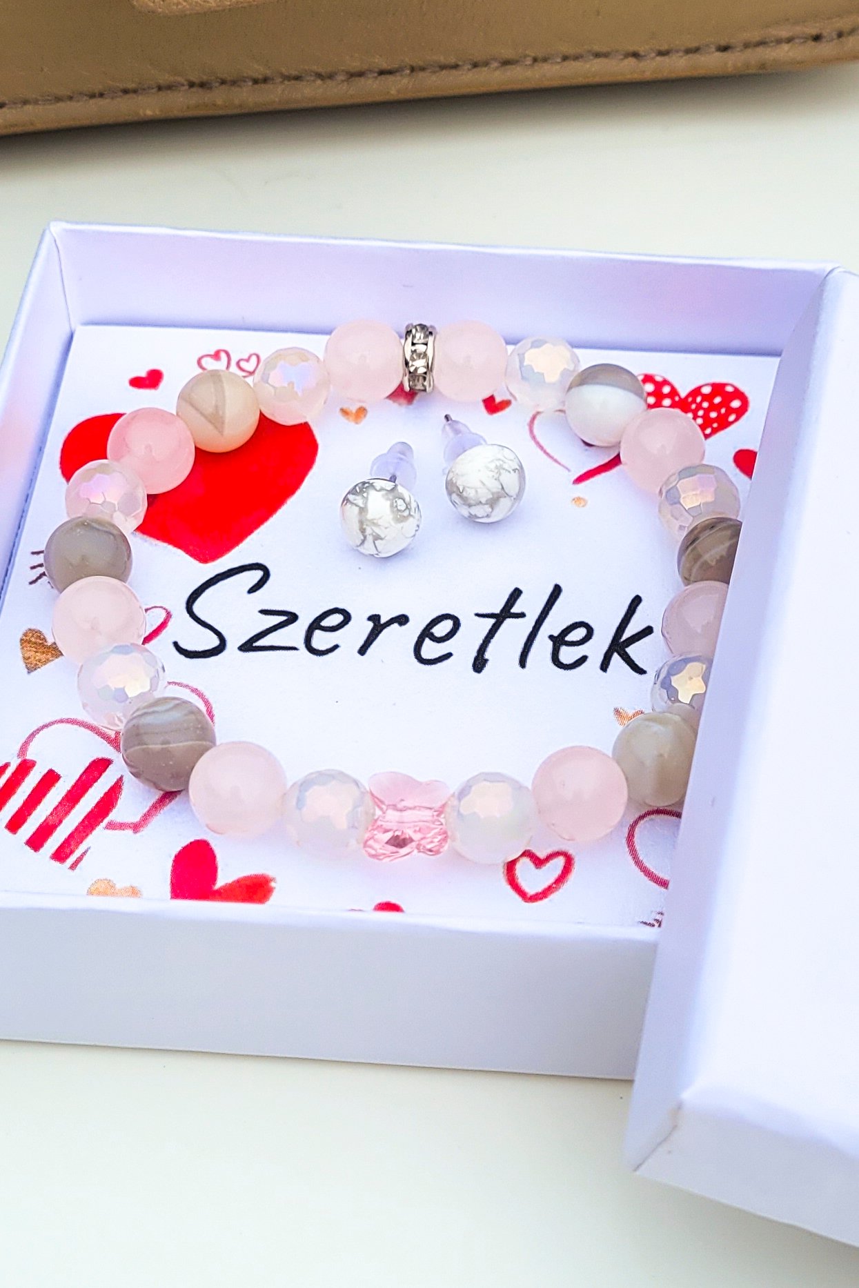 ÁSVÁNY SZETT - DÍSZDOBOZBAN, VÁLASZTHATÓ KÁRTYÁVAL