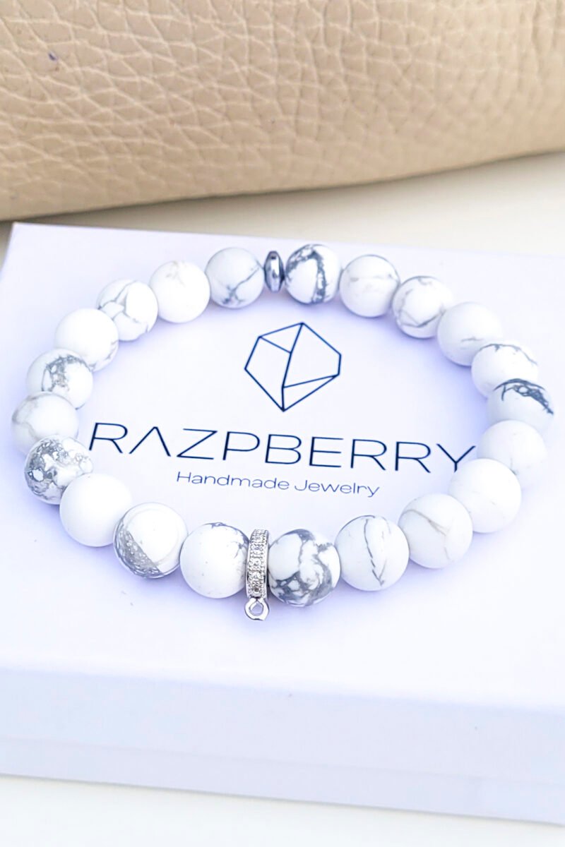 MATT HOWLIT karkötő - választható köztessel