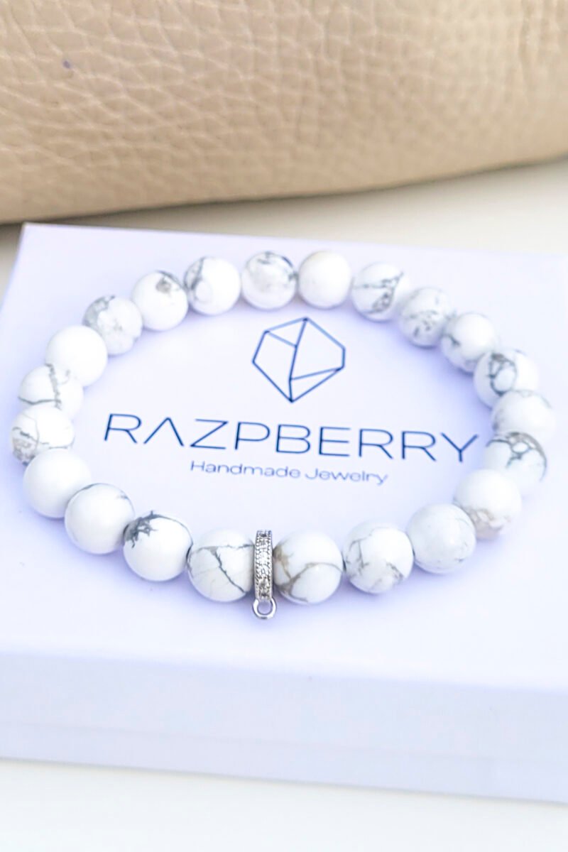 HOWLIT karkötő - választható köztessel