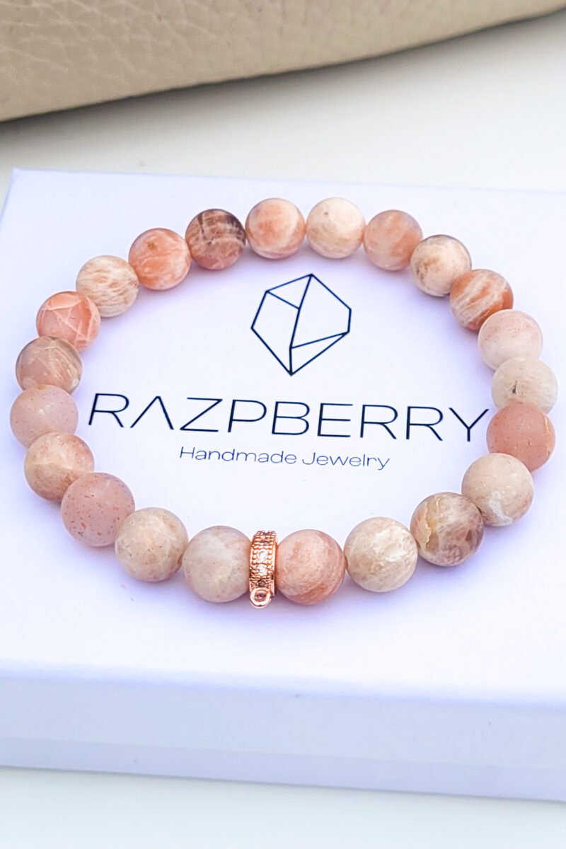 MATT HOLDKŐ karkötő - választható köztessel